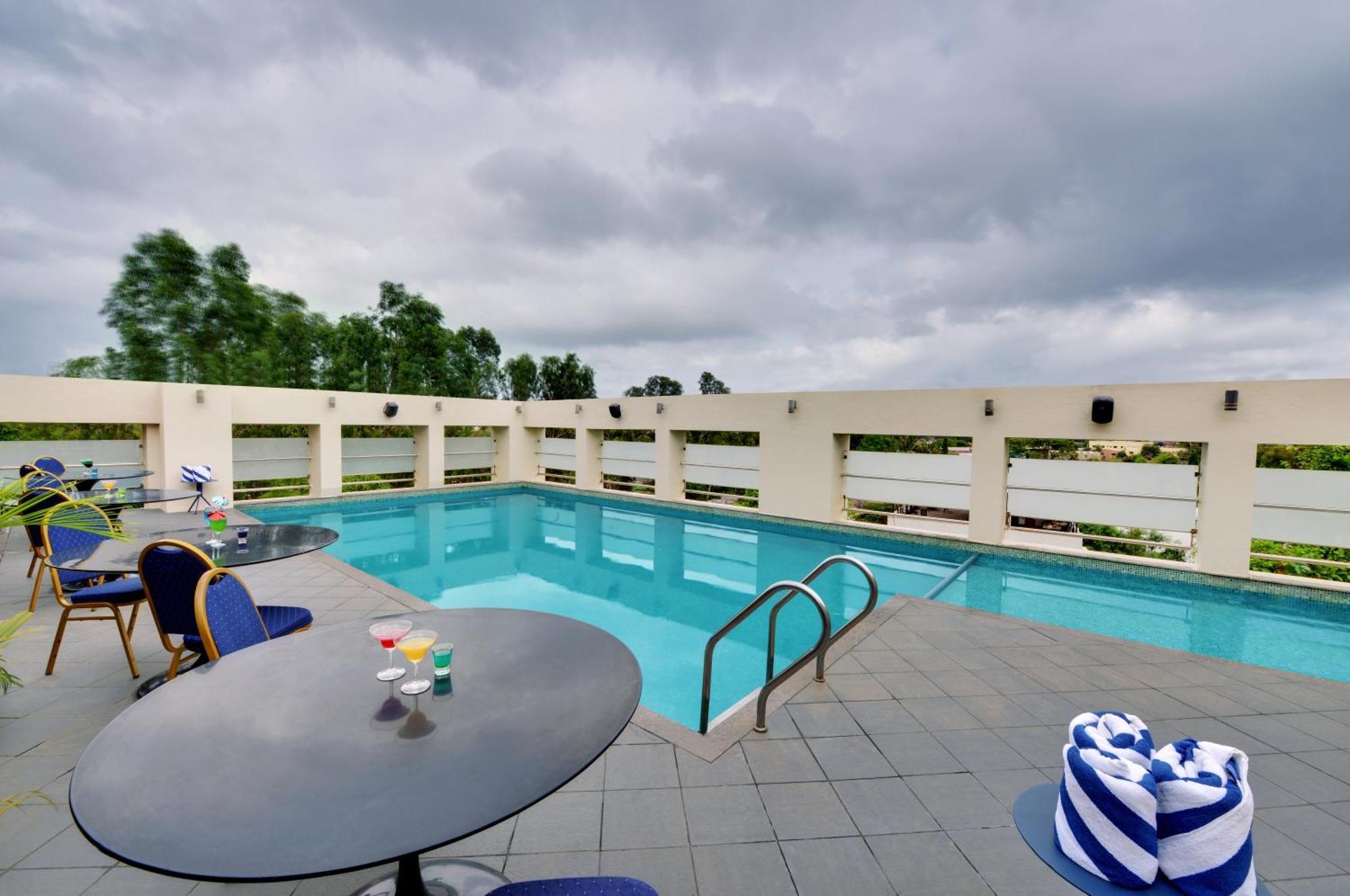 The Fern Residency, Vadgaon - Talegaon, Pune Esterno foto
