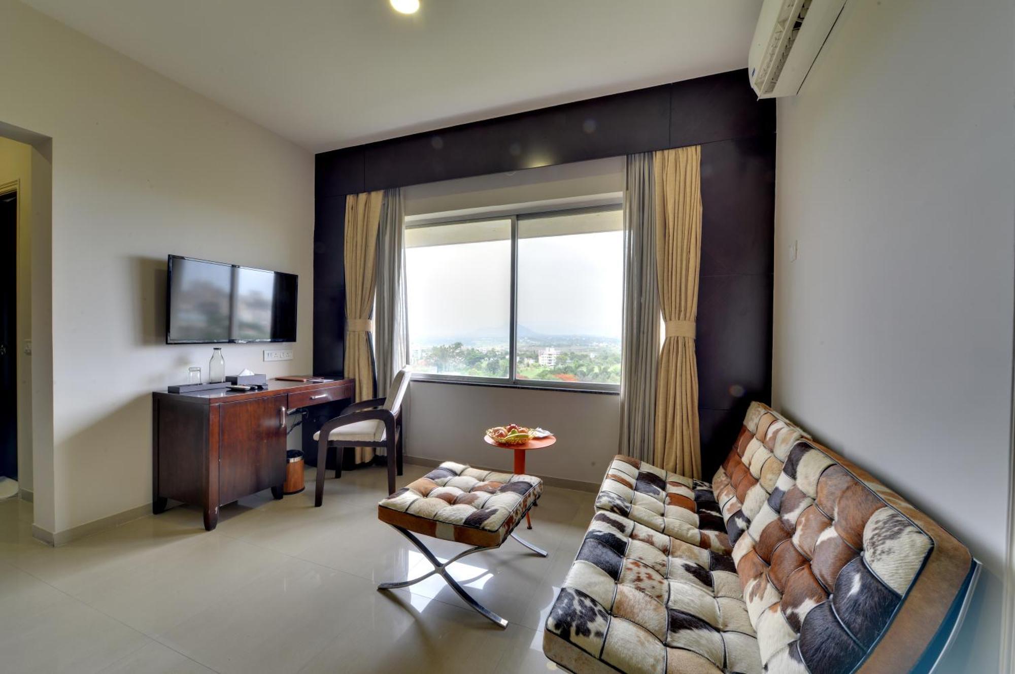The Fern Residency, Vadgaon - Talegaon, Pune Esterno foto