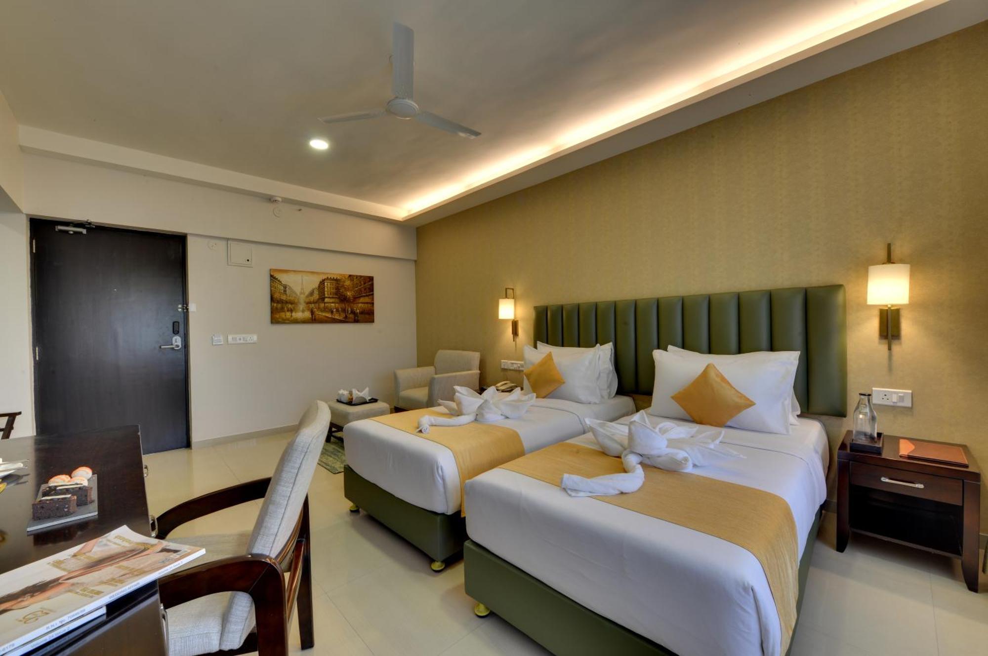The Fern Residency, Vadgaon - Talegaon, Pune Esterno foto